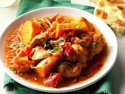 Saucy Indian-Style Chicken & Vegetables Recipe | Taste of Home